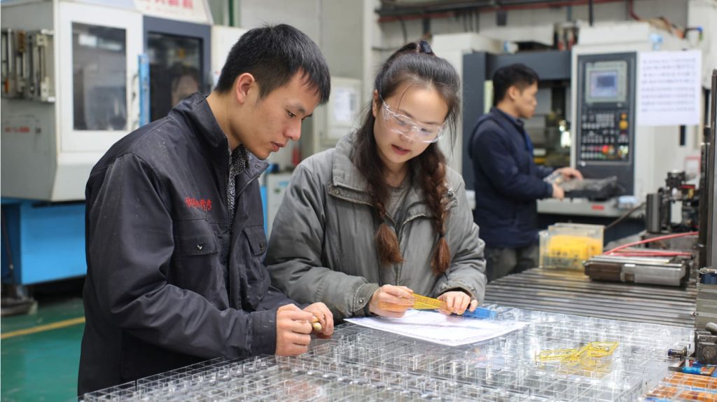 China Acrylic Box Factory & Suppliers (2)