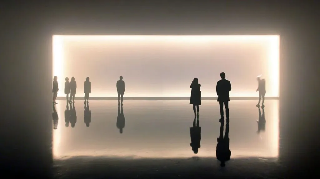 Infinity Mirror (1)