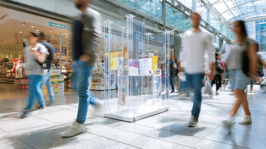 Best Plastic for Customer-Facing Retail Displays (4)