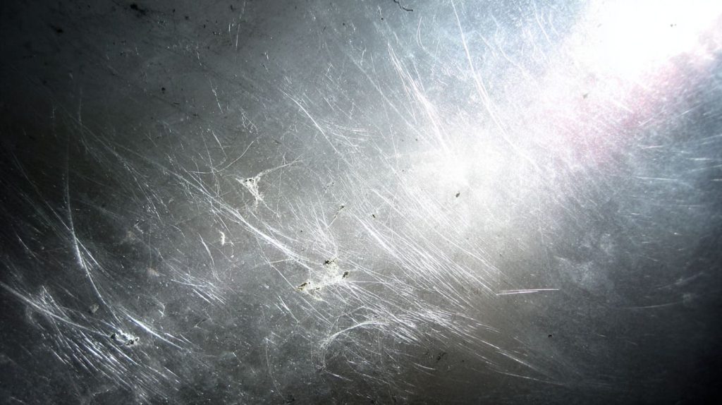 Scratch Risks in Acrylic Picture Frames (6)